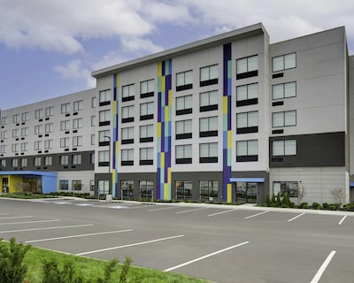 Tru by Hilton Toronto Airport West