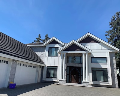 Cozy and Private Suite in Richmond