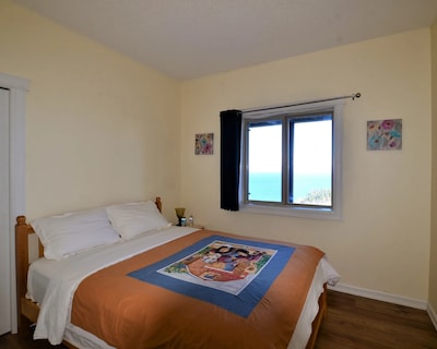 Gibralter Rock Ocean View B&B