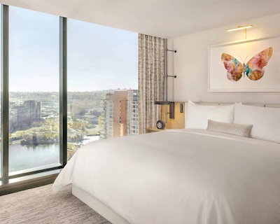 JW Marriott Parq Vancouver