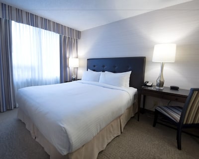Cambridge Suites Toronto