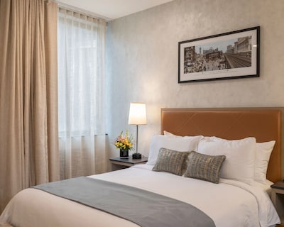 Broadway Plaza Hotel