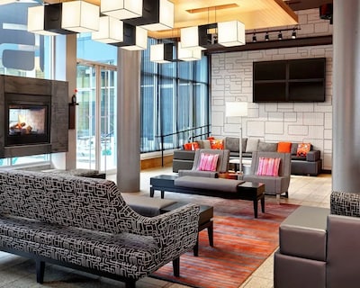 Aloft New York LaGuardia Airport