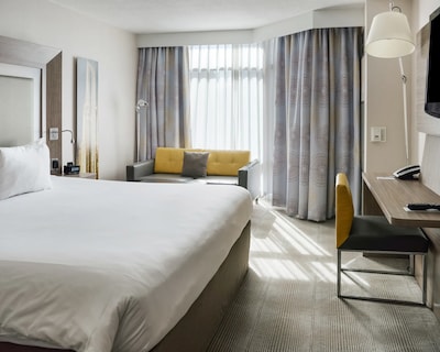 Novotel Toronto North York