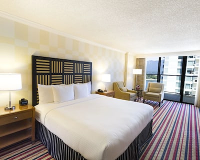 Pinnacle Hotel Vancouver Harbourfront