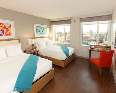 Edge Hotel Washington Heights