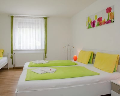 Ferienwohnungen und Zimmer Yassi