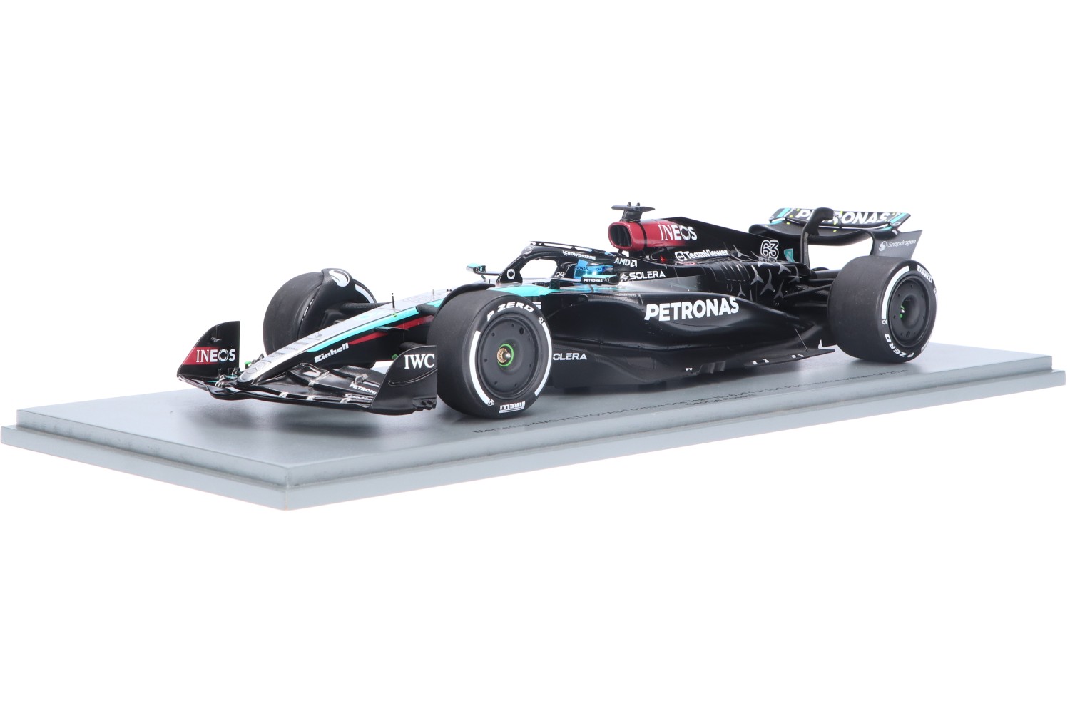 Mercedes-AMG F1 W15 E Performance  – Modelauto schaal 1:18