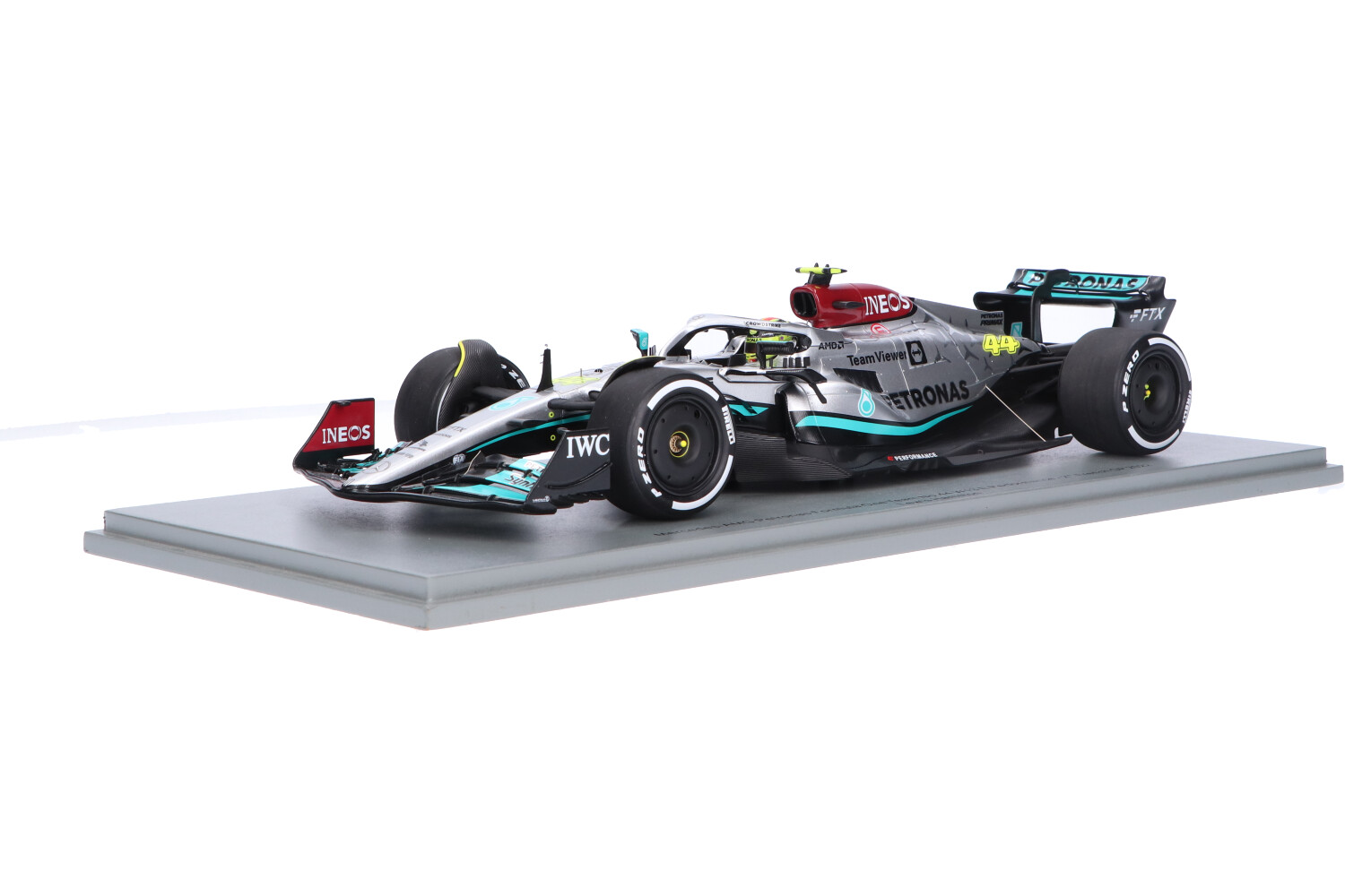 Mercedes-AMG F1 W13 E Performance  – Modelauto schaal 1:18