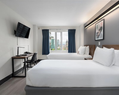 YWCA Hotel Vancouver