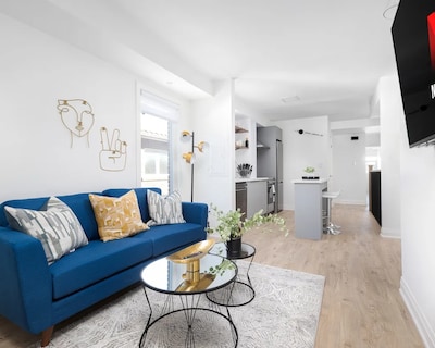 Ossington Oasis Modern Family Retreat