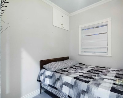 Panridge Estate 6-bedroom In Beautiful Surrey With Wifi