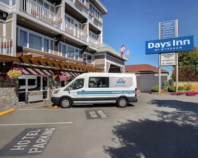 Days Inn by Wyndham Victoria Airport