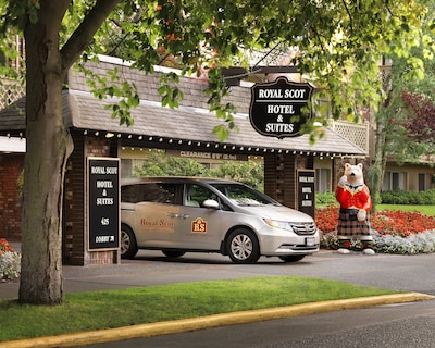 Royal Scot Hotel & Suites