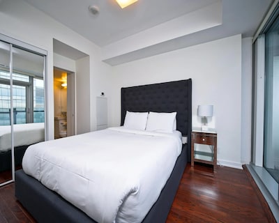 Rivetstays – The Richmond