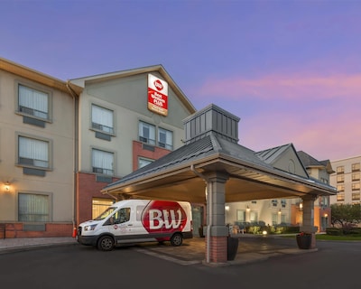 Best Western Plus Travel Hotel Toronto Airport