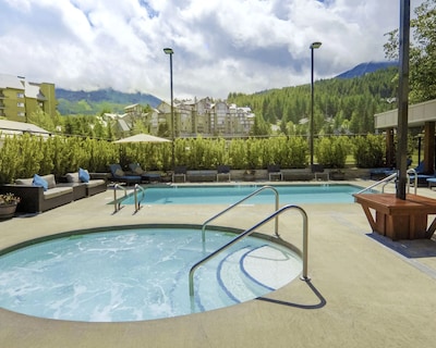 Aava Whistler Hotel