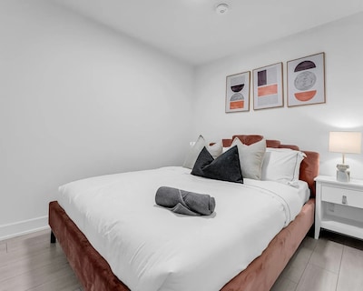 The Aurelien Luxe Collection