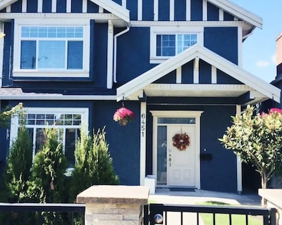 Modern 3-bedroom Home In Vancouver Central