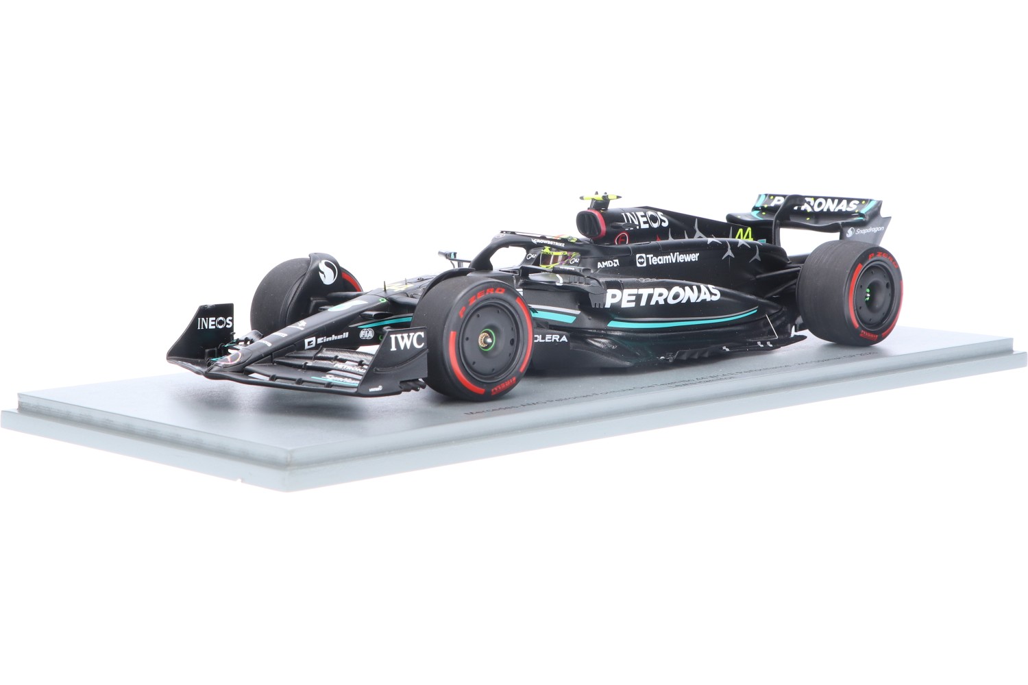 Mercedes-AMG F1 W14 E Performance – Modelauto schaal 1:18