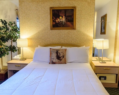 Flushing Central Hotel 88