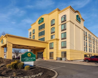 La Quinta Inn & Suites by Wyndham Garden City