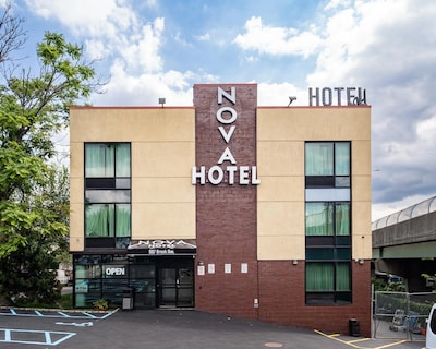 Nova Hotel Bronx