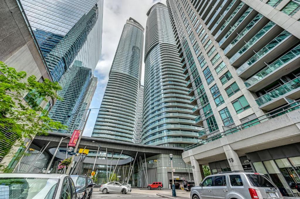 Skyline Retreat Residences