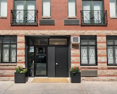 Luxury 2bdr Midtown East Apt