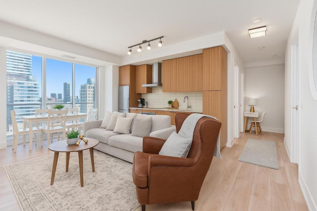 Belarte Suites – Downtown Toronto – CN Tower & Rogers Centre