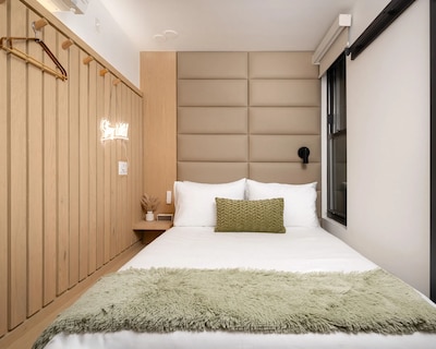 Little Charlie Hotel