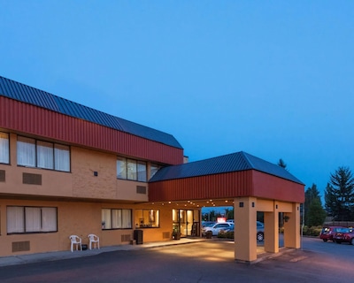 Ramada by Wyndham Coquitlam