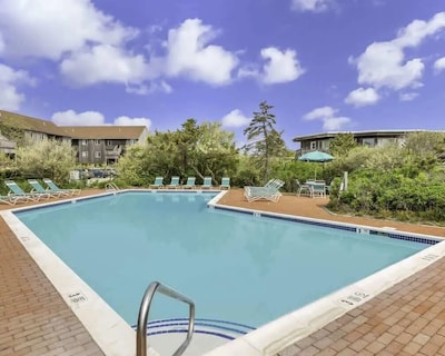 Your Quietude 1br Beachside Home |tennis+pool+wifi