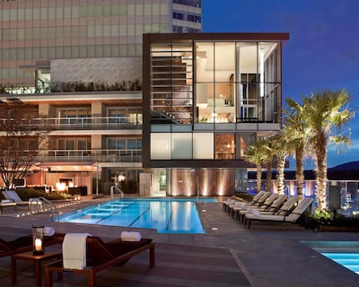 Fairmont Pacific Rim