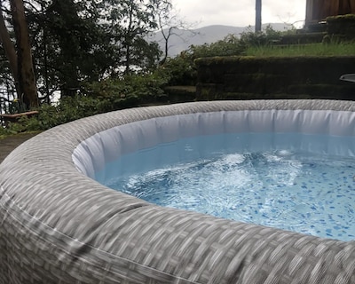 Seaside Sanctuary In Maple Bay With Hot Tub (new!)