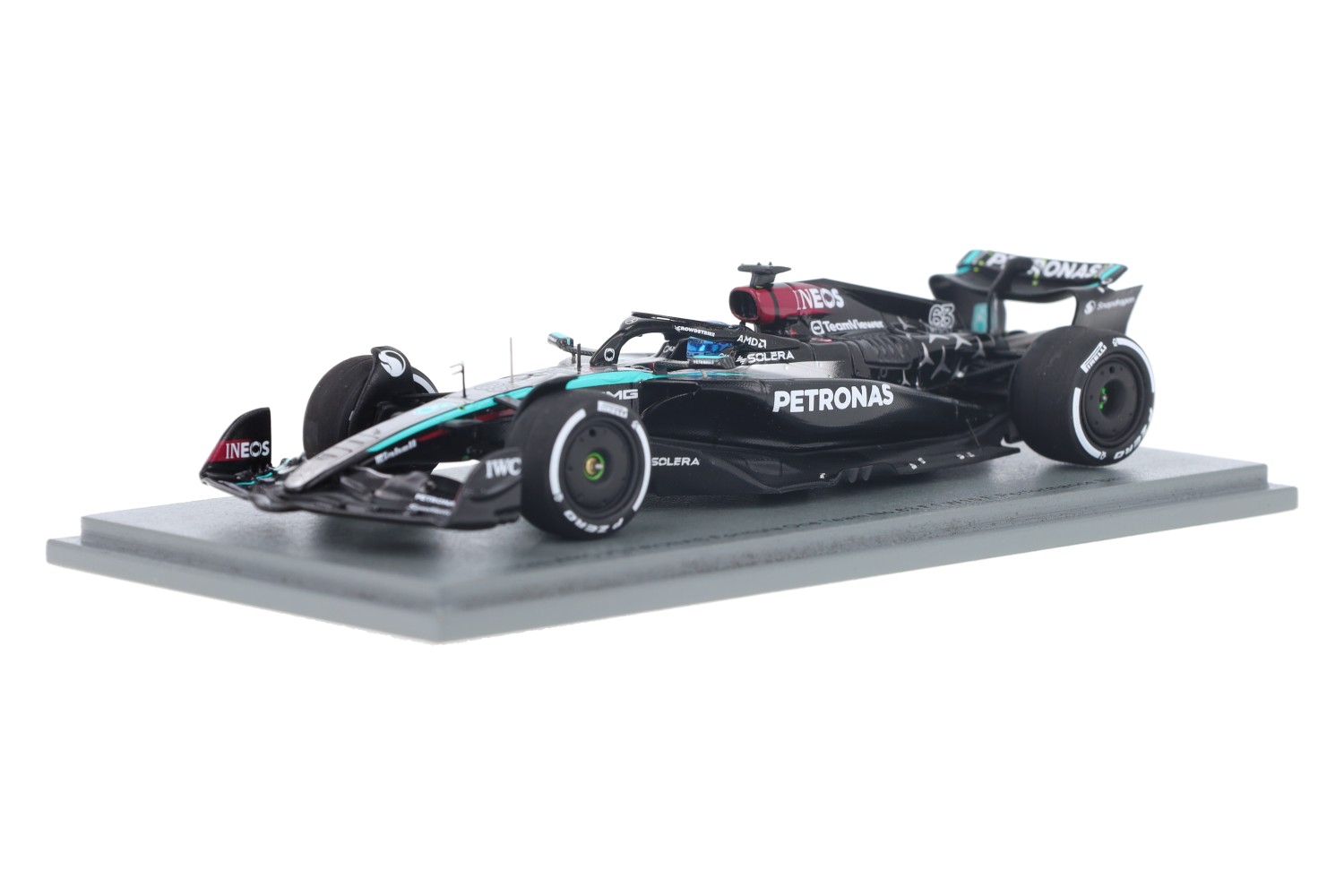 Mercedes-AMG F1 W15 E Performance – Modelauto schaal 1:43