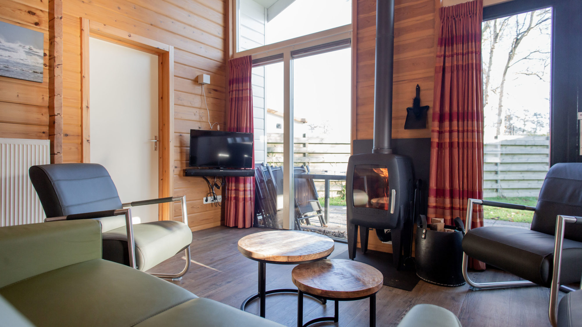 Finse bungalow Houtkachel