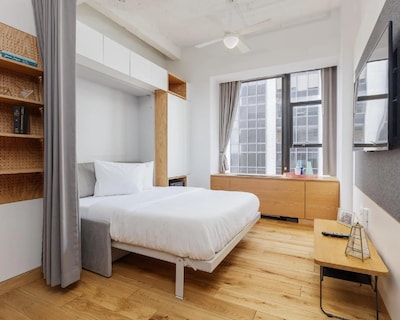 Placemakr Wall Street