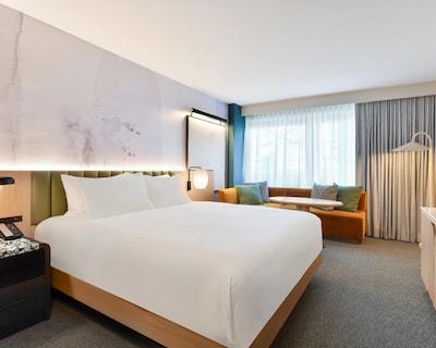 Kimpton Theta New York – Times Square by IHG