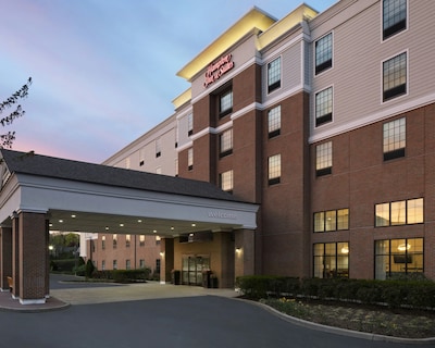 Hampton Inn & Suites Yonkers – Westchester