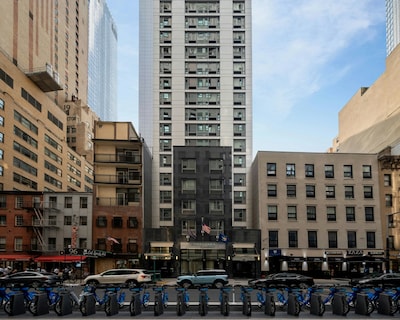 Courtyard by Marriott New York World Trade Center Area