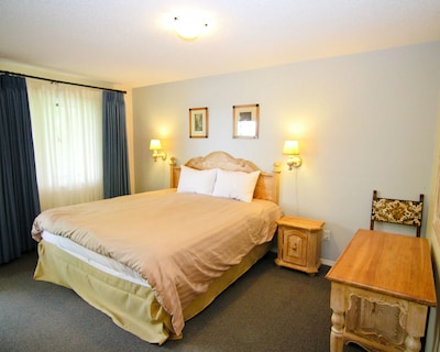 Heron’s Landing Hotel