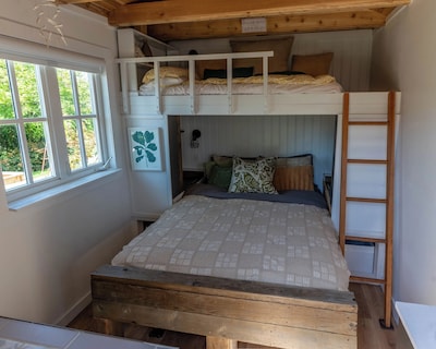 Stylish Garden Cottage w/Bunkie fenced yard + off-leash dog park!