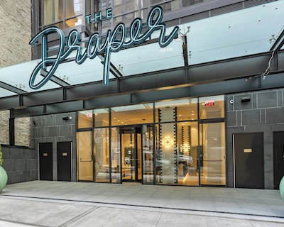 The Draper New York Tapestry Collection by Hilton