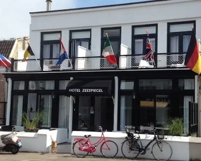 Hotel Zeespiegel
