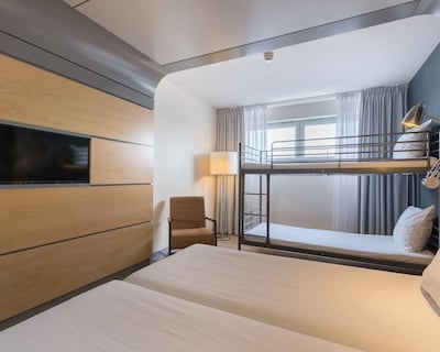 Leonardo Hotel Almere City Center