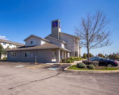 Studio 6 Mississauga ON – Toronto