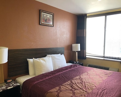 The Vue Express @ 39th Street