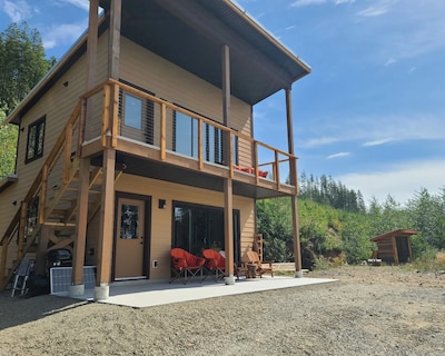 Pacific Ocean View Cabin On 422 Acres Eco Reserve Near Shirley And Jordan River