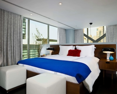 6 Columbus Central Park Hotel